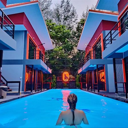 The Stories Resort Ban Phe Bagian luar foto